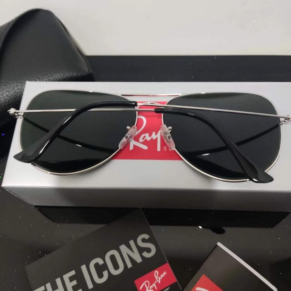LIKE NEW RayBan Aviator RB3025 Silver Mirror Flash Ray ban Sunglasses - Picture 4 of 11